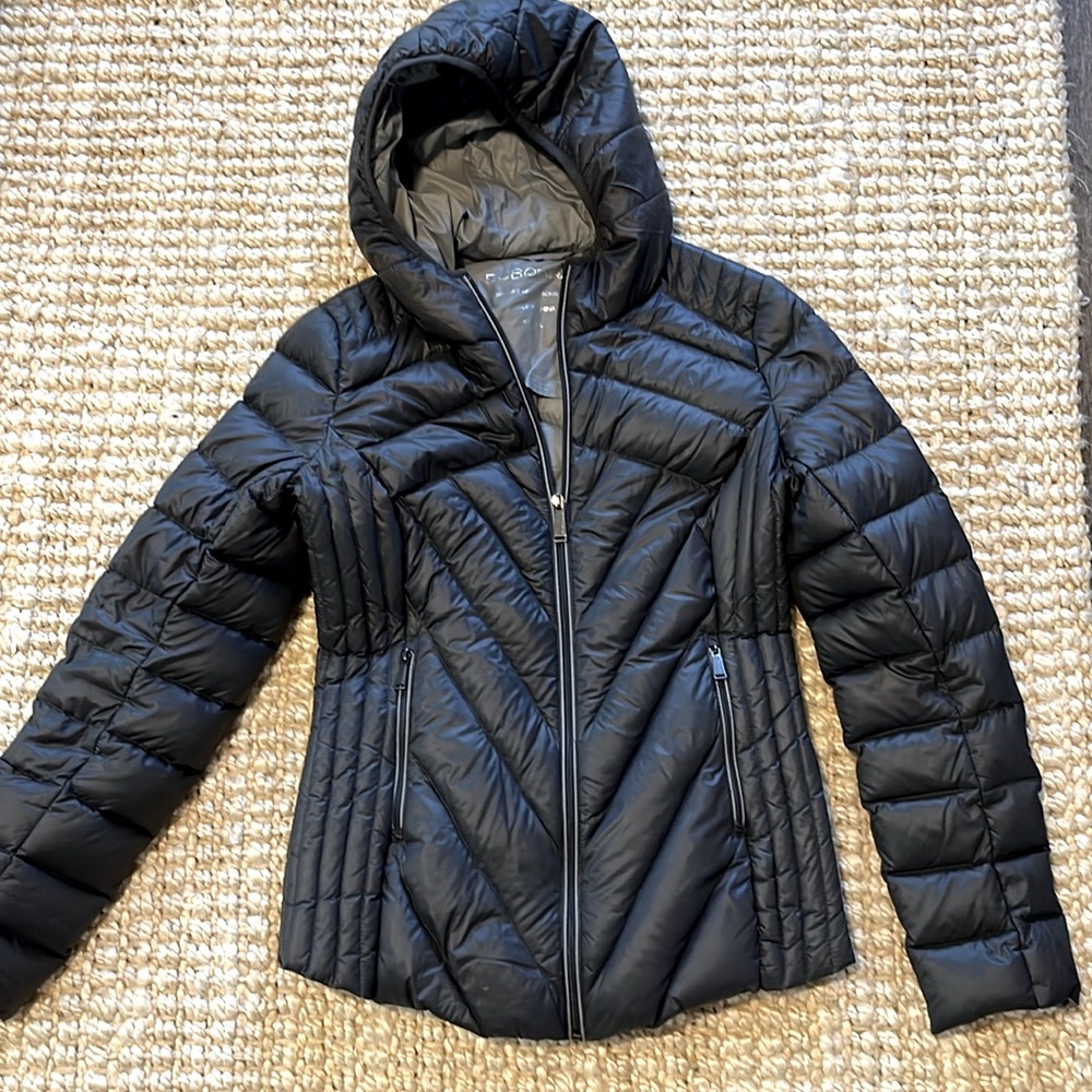 Charcoal gray light puffer jacket. X small. BCBGeneration